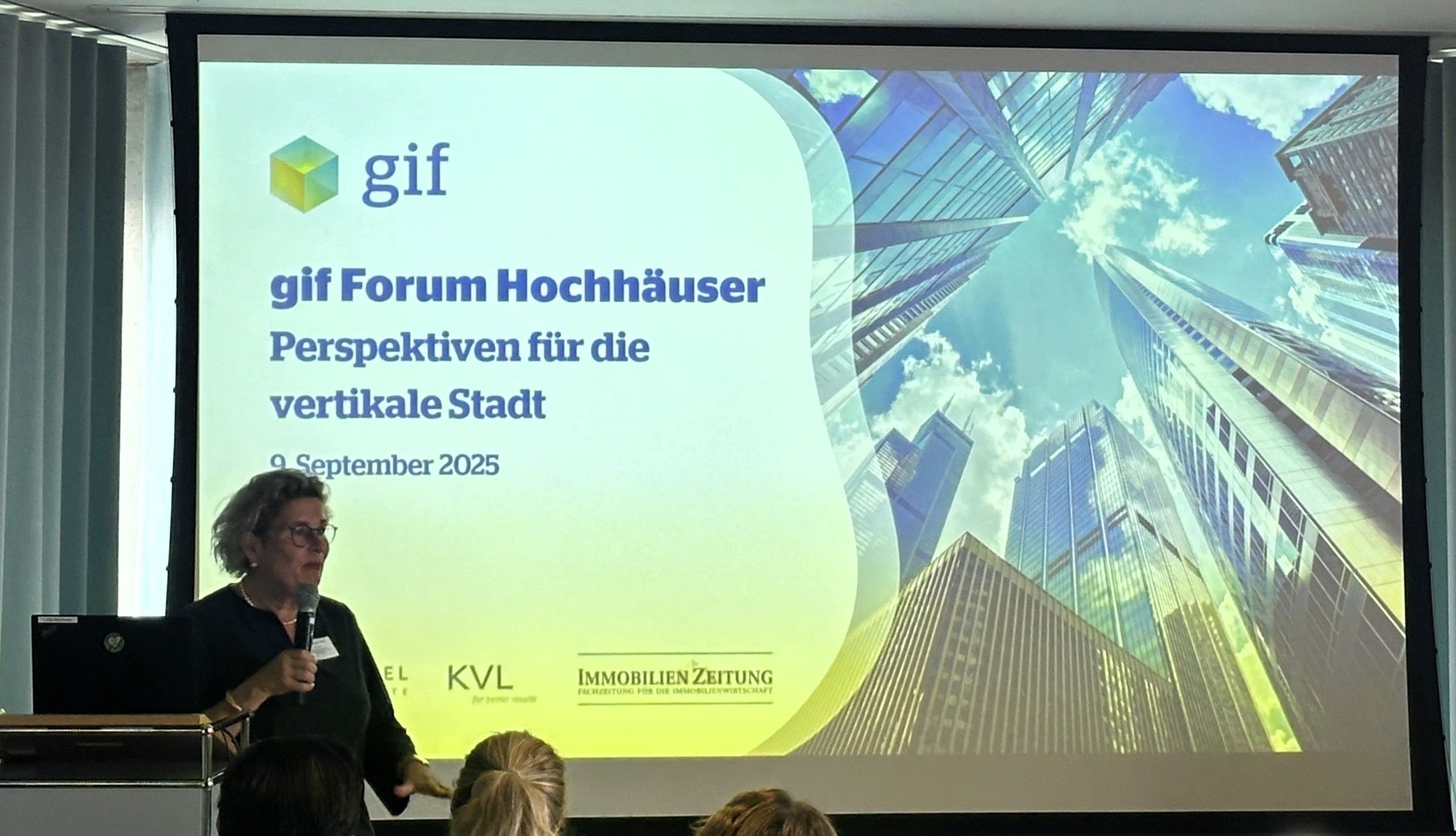 Keynote „Perspektive Landespolitik“: Prof. Petra Kahlfeldt, Senatsbaudirektorin, Senatsverwaltung für Stadtentwicklung, Bauen und Wohnen Berlin| BERLINboxx